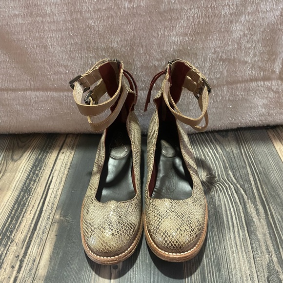 Maribel Freebirds size 9 - Picture 4 of 5